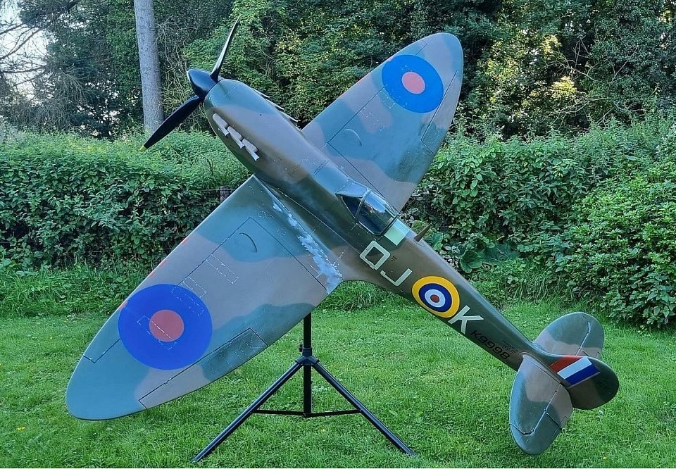 Geoffrey Wellum MKI scale Spitfire model